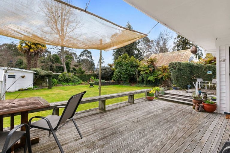 Photo of property in 49 Martin Street, Utuhina, Rotorua, 3015