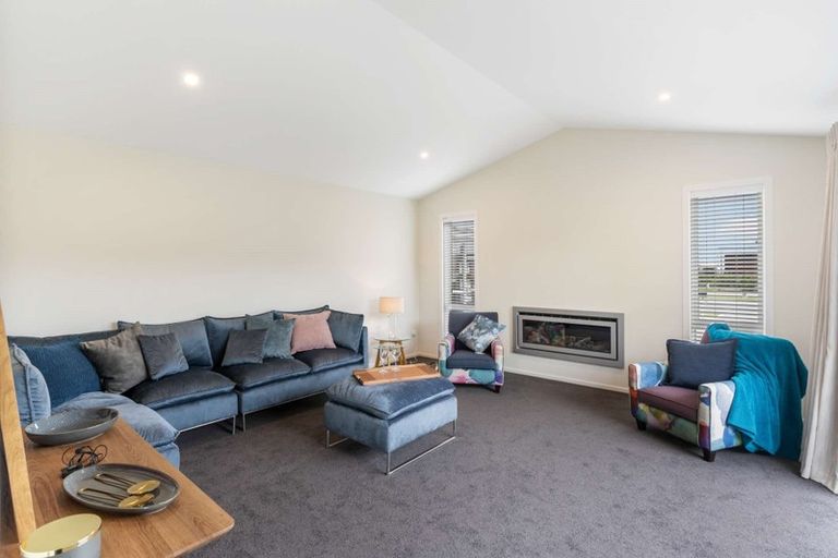 Photo of property in 36 Lanner Drive, Rolleston, 7615