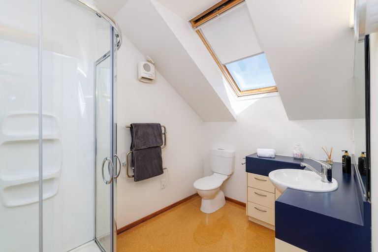 Photo of property in 25a Reeves Road, Opawa, Christchurch, 8023