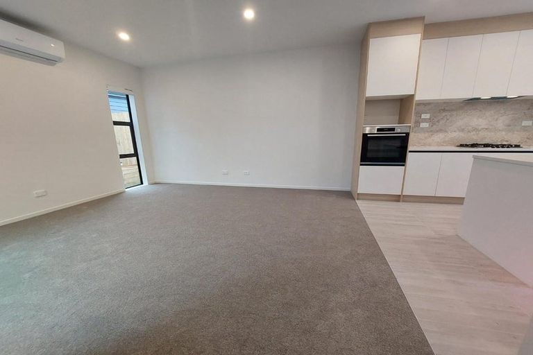Photo of property in 14/116 Colwill Road, Massey, Auckland, 0614