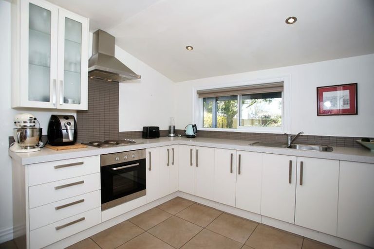 Photo of property in 281 Armagh Street, Christchurch Central, Christchurch, 8011