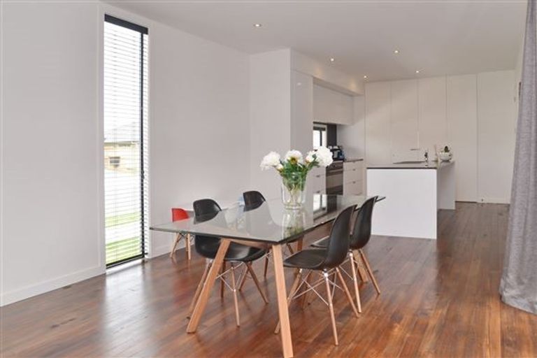 Photo of property in 33 Peak Crescent, Kaiapoi, 7630