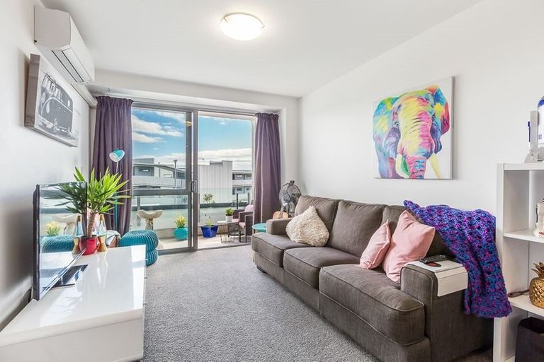 Photo of property in 116/17 Link Crescent, Stanmore Bay, Whangaparaoa, 0932