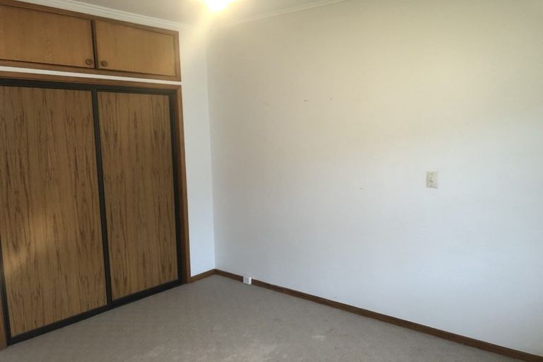 Photo of property in 7 Nielsen Place, Massey, Auckland, 0614