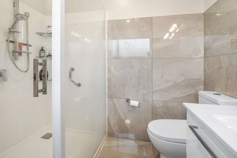 Photo of property in 10 Koreke Lane, Halswell, Christchurch, 8025