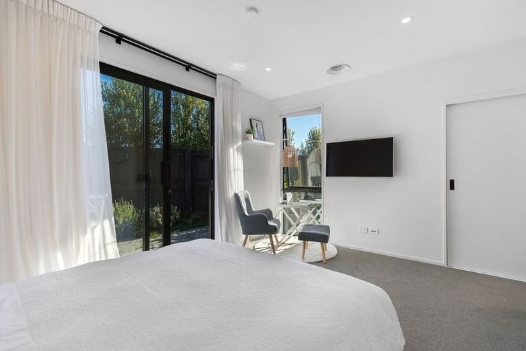 Photo of property in 18 Silver Street, Lower Shotover, Queenstown, 9304