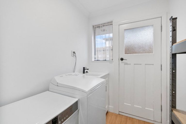 Photo of property in 12 Rutherford Street, Woolston, Christchurch, 8023