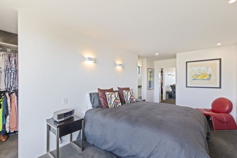 Photo of property in 5 Barrett Road, Spotswood, New Plymouth, 4310