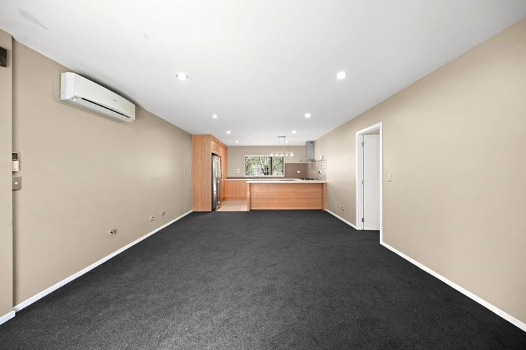 Photo of property in 12 Te Ironui Place, Huntington, Hamilton, 3210