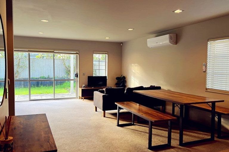 Photo of property in 14/9 Georgia Terrace, Albany, Auckland, 0632