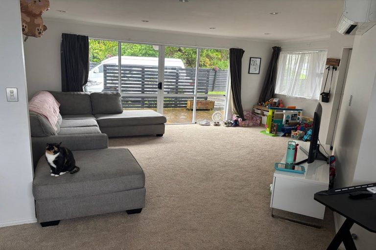 Photo of property in 5 Caledonia Place, Highlands Park, New Plymouth, 4312