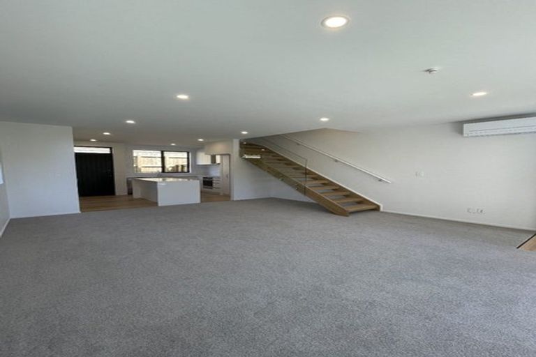 Photo of property in 2/13 Fancourt Street, Karori, Wellington, 6012