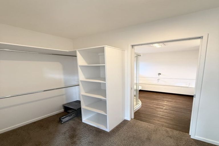 Photo of property in 11 Torrisdale Lane, Broomfield, Christchurch, 8042
