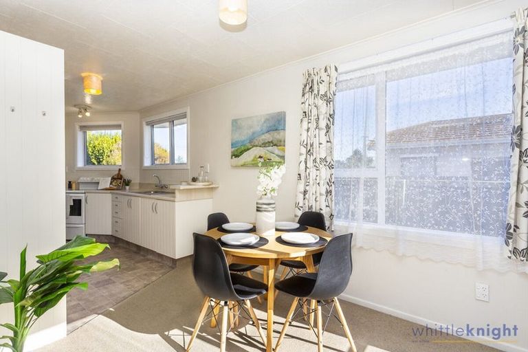 Photo of property in 1 Fulham Street, Islington, Christchurch, 8042