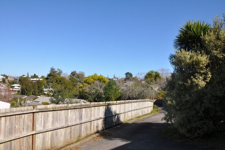Photo of property in 52a Keegan Drive, Massey, Auckland, 0614