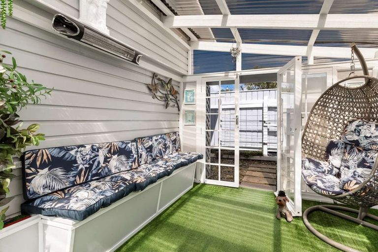 Photo of property in 8 Pascal Street, Palmerston North, 4410
