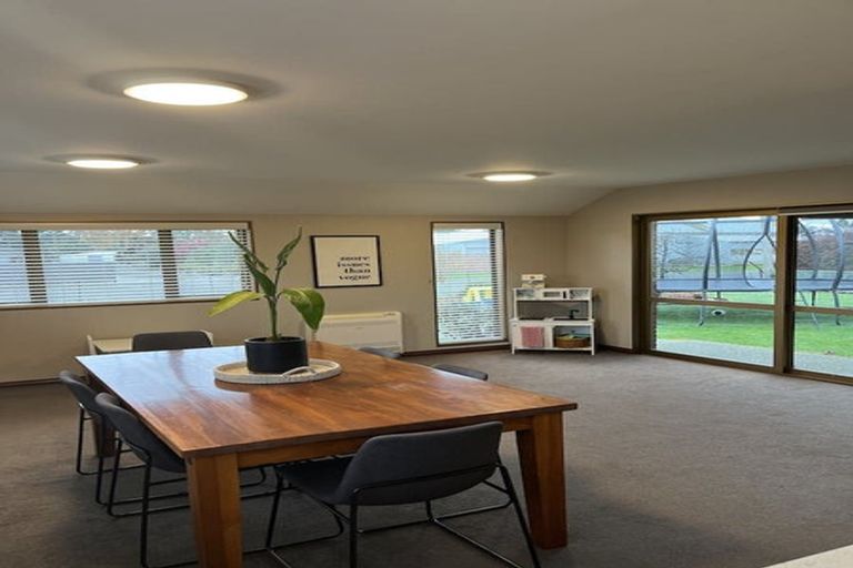 Photo of property in 5 Hislop Street, Riversdale, 9776