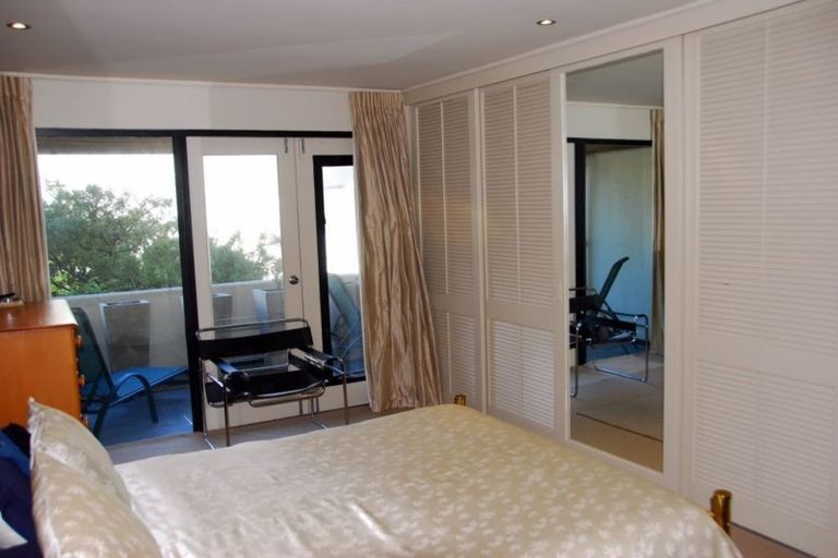 Photo of property in Highwic, 32u3 Hobson Street, Thorndon, Wellington, 6011