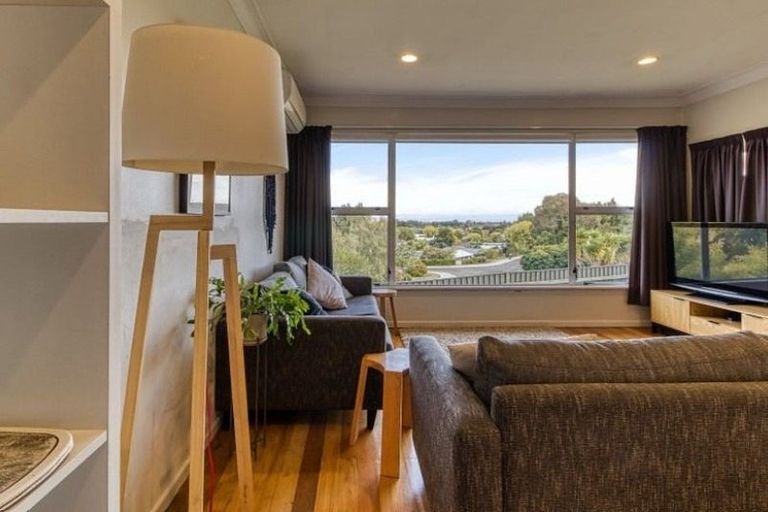 Photo of property in 37 Joll Road, Havelock North, 4130