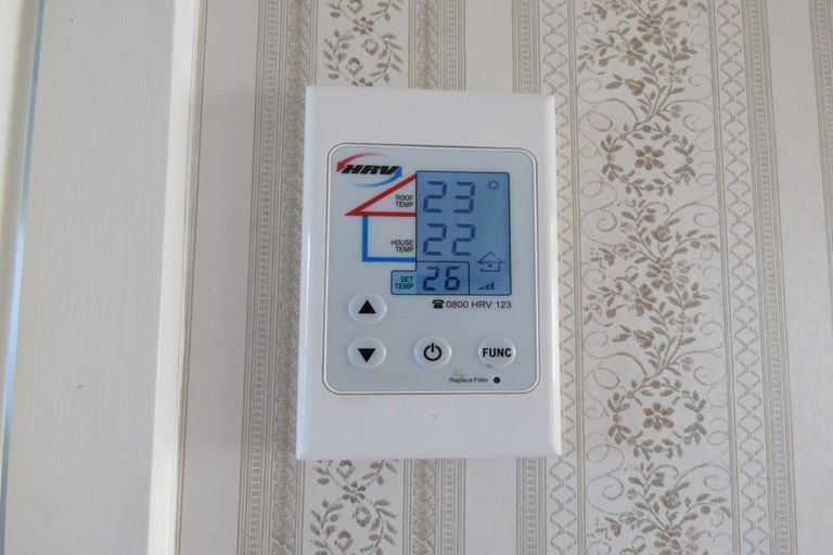 Photo of property in 21 Gilliam Street, New Lynn, Auckland, 0600