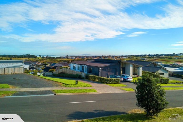 Photo of property in 3 Kibblewhite Avenue, Beachlands, Auckland, 2018