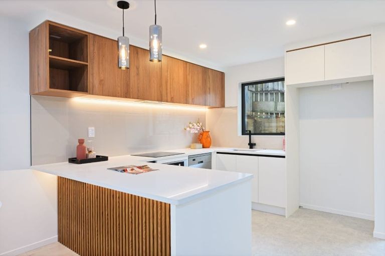 Photo of property in 116 Hyperion Drive, Randwick Park, Auckland, 2105