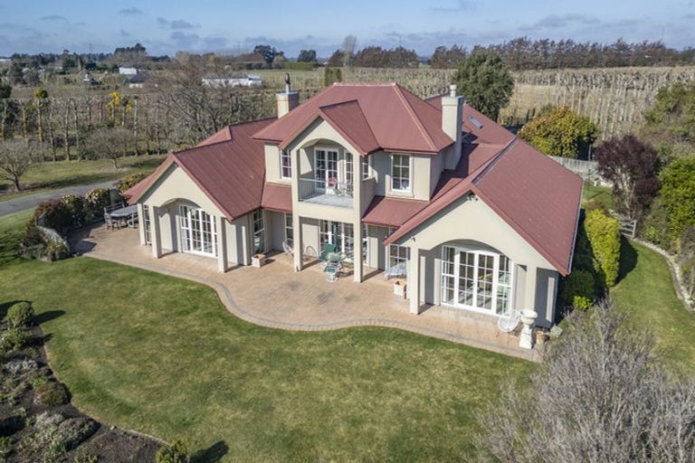 Photo of property in 130 Merton Road, Fernside, Rangiora, 7471