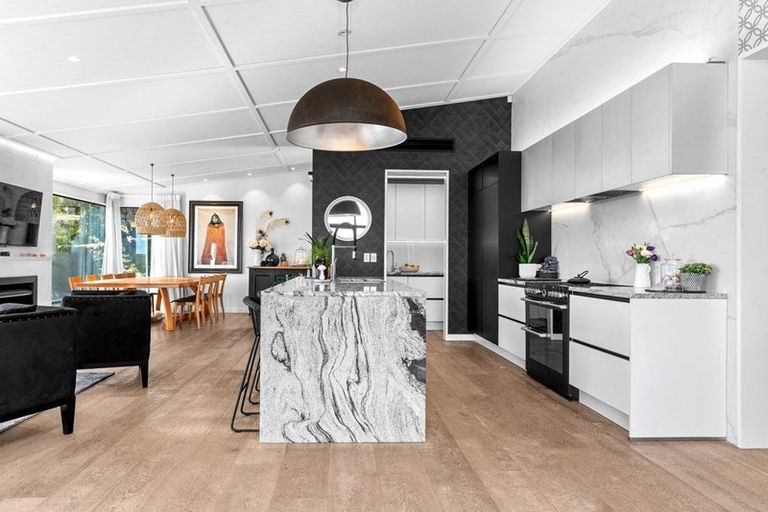 Photo of property in 287 Cannon Hill Crescent, Mount Pleasant, Christchurch, 8081