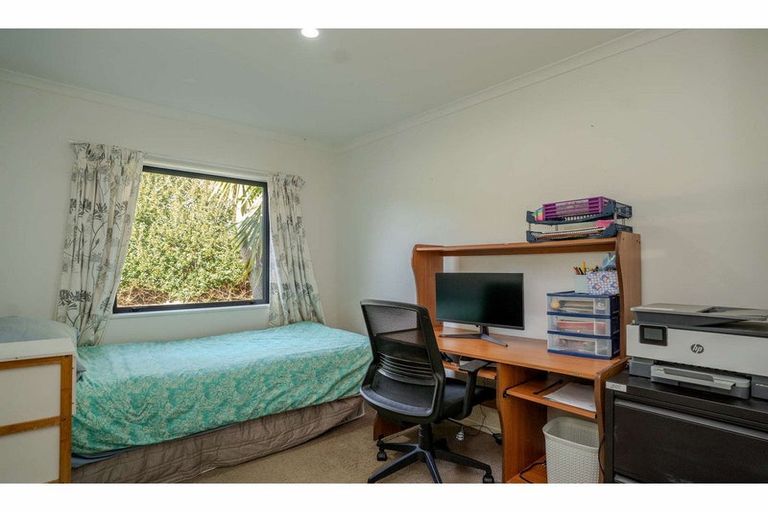 Photo of property in 530 Waimate North Road, Kerikeri, 0293