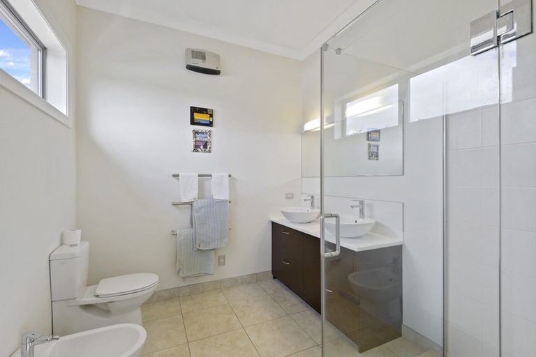 Photo of property in 1344 Poyntzs Road, West Eyreton, Rangiora, 7475