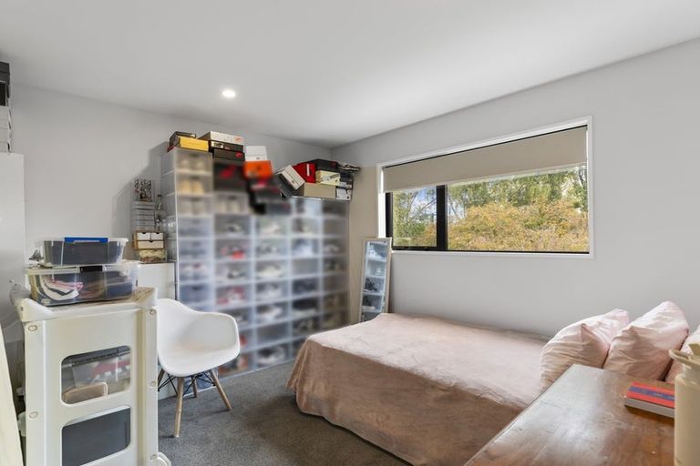 Photo of property in 2/57 Woodville Street, Edgeware, Christchurch, 8013