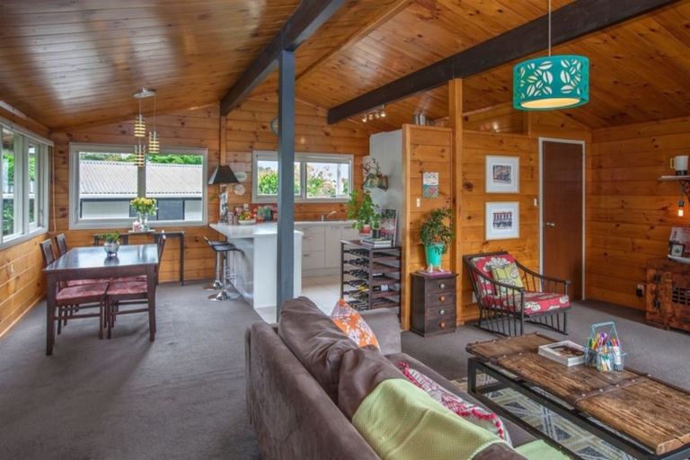 Photo of property in 47 Tintern Avenue, Avonhead, Christchurch, 8042