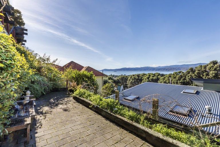 Photo of property in 74 Falkirk Avenue, Seatoun, Wellington, 6022