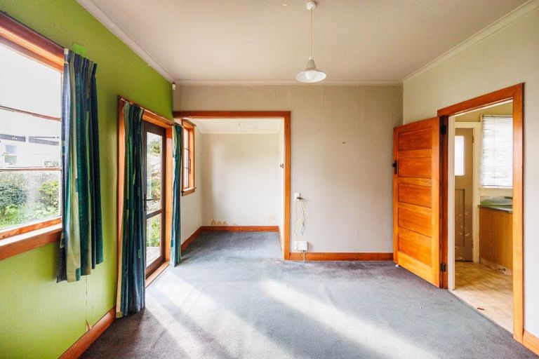 Photo of property in 41 West Street, West End, Palmerston North, 4412