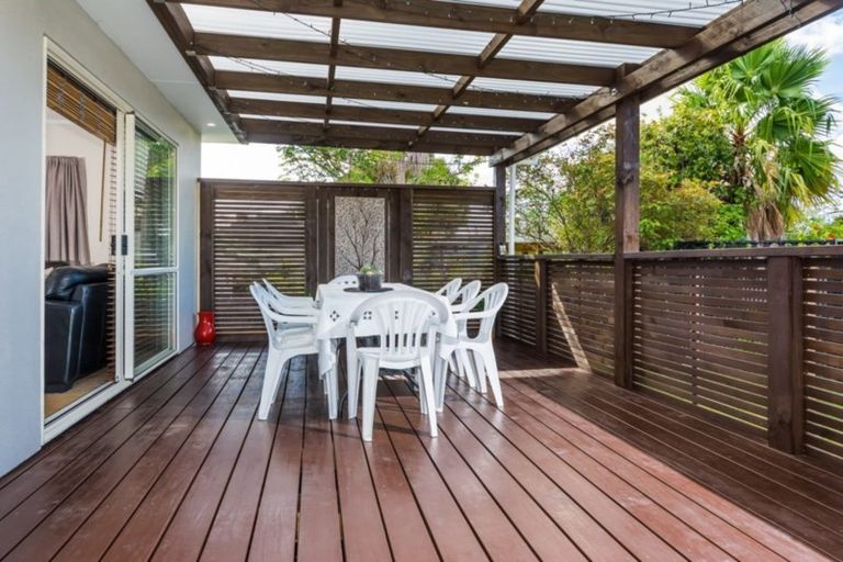 Photo of property in 256 Birkdale Road, Birkdale, Auckland, 0626