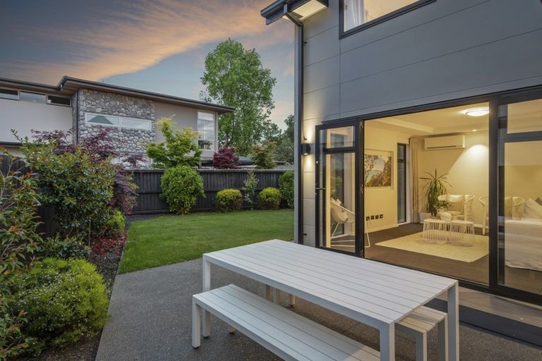 Photo of property in 16 Nightingale Place, Papanui, Christchurch, 8053