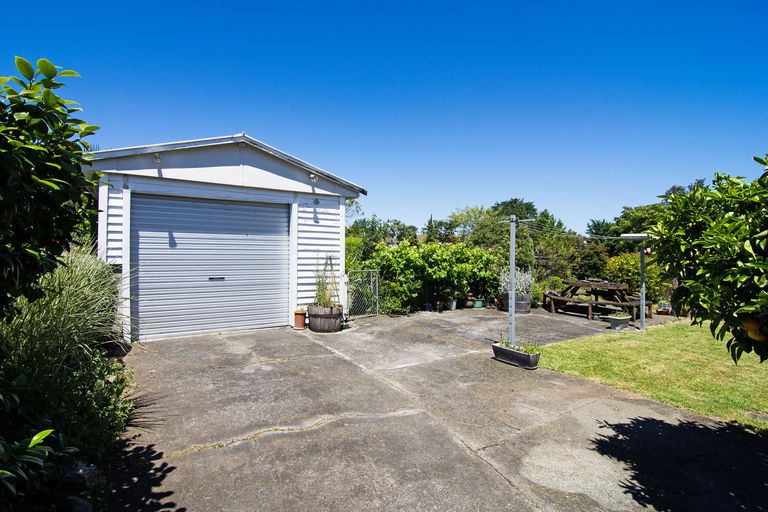 Photo of property in 32 Masters Crescent, Masterton, 5810