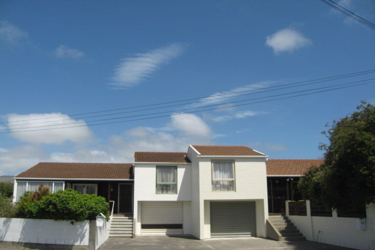 Photo of property in 12 Deloraine Street, Somerfield, Christchurch, 8024