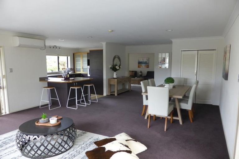Photo of property in 45 Ridge View Crescent, Pukekohe, 2120