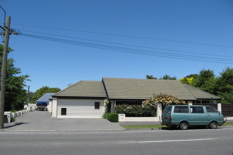 Photo of property in 35 Merrin Street, Avonhead, Christchurch, 8042