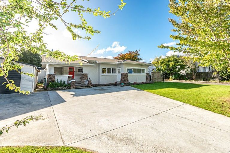 Photo of property in 250 Somme Parade, Aramoho, Whanganui, 4500