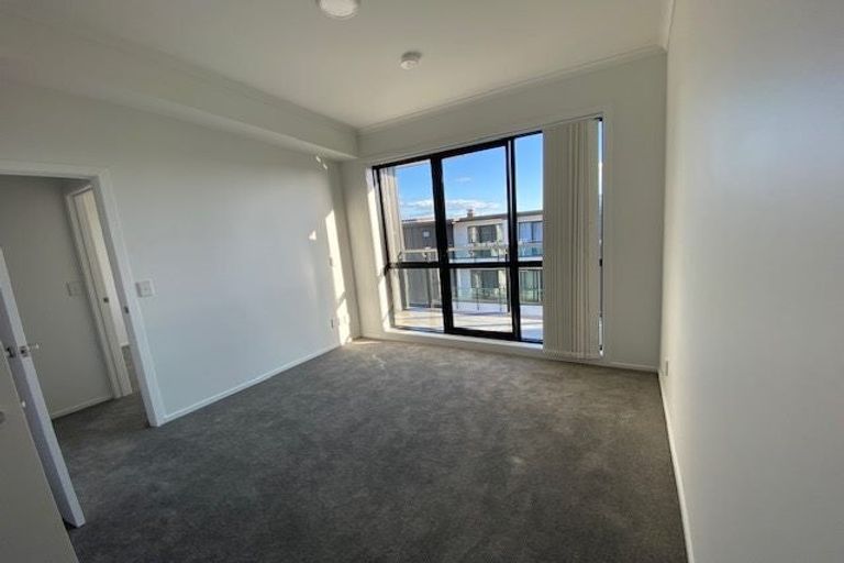 Photo of property in 17/11 Carlos Drive, Flat Bush, Auckland, 2016