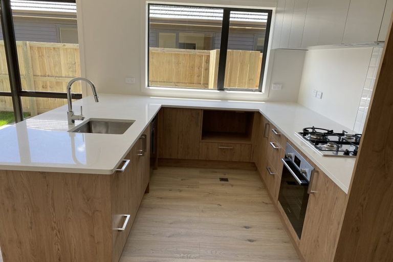 Photo of property in 27u3 Norman Street, Nawton, Hamilton, 3200