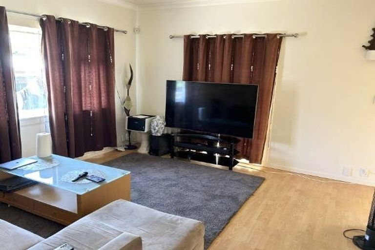 Photo of property in 12a Old Wairoa Road, Papakura, 2110