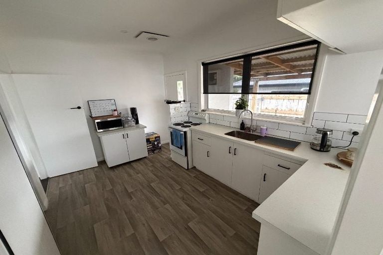 Photo of property in 30 Sheffield Street, Awapuni, Palmerston North, 4412