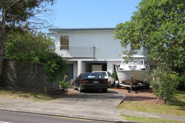 Photo of property in 172 Glamorgan Drive, Torbay, Auckland, 0630