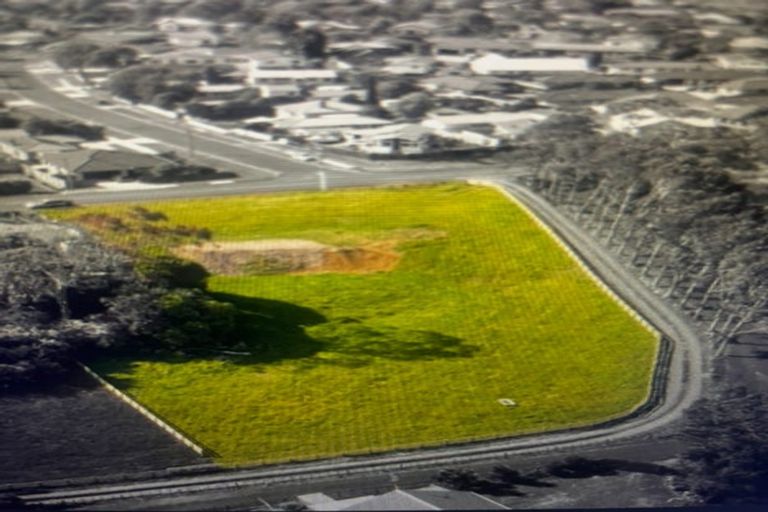 Photo of property in 25 Colombo Road, Waiuku, 2123