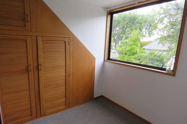 Photo of property in 2/125 Champion Street, Edgeware, Christchurch, 8013