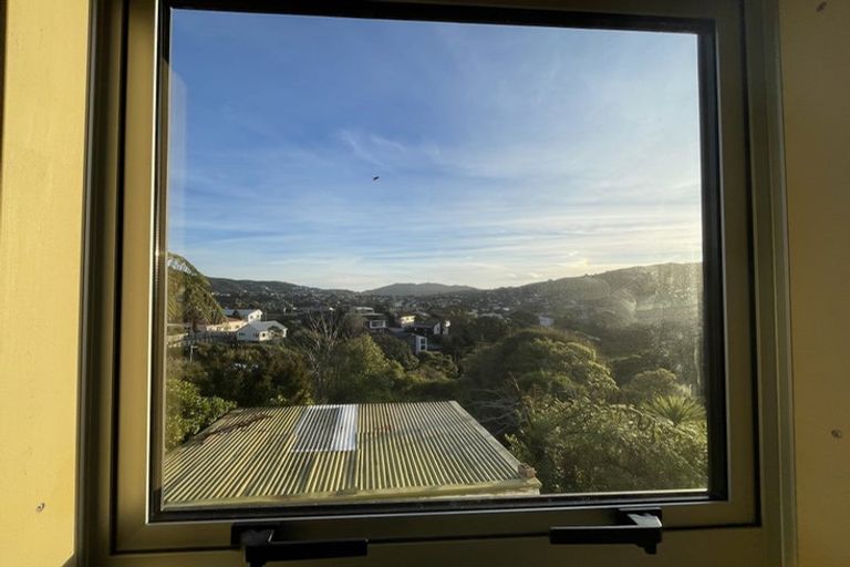 Photo of property in 15 Pembroke Road, Northland, Wellington, 6012