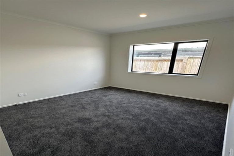 Photo of property in 24 Ogilvie Avenue, Chartwell, 3210